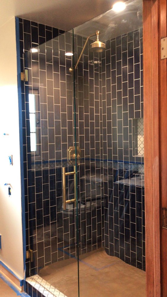 spanish style shower encloser