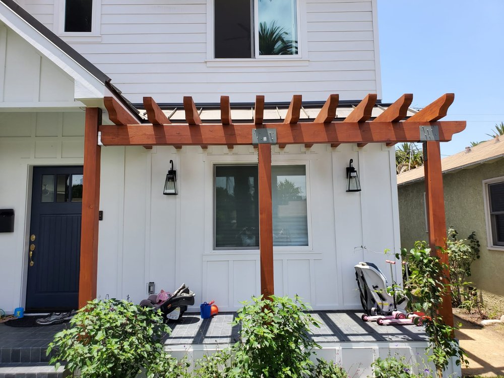 Remodeling Contractor for Custom Trellis
